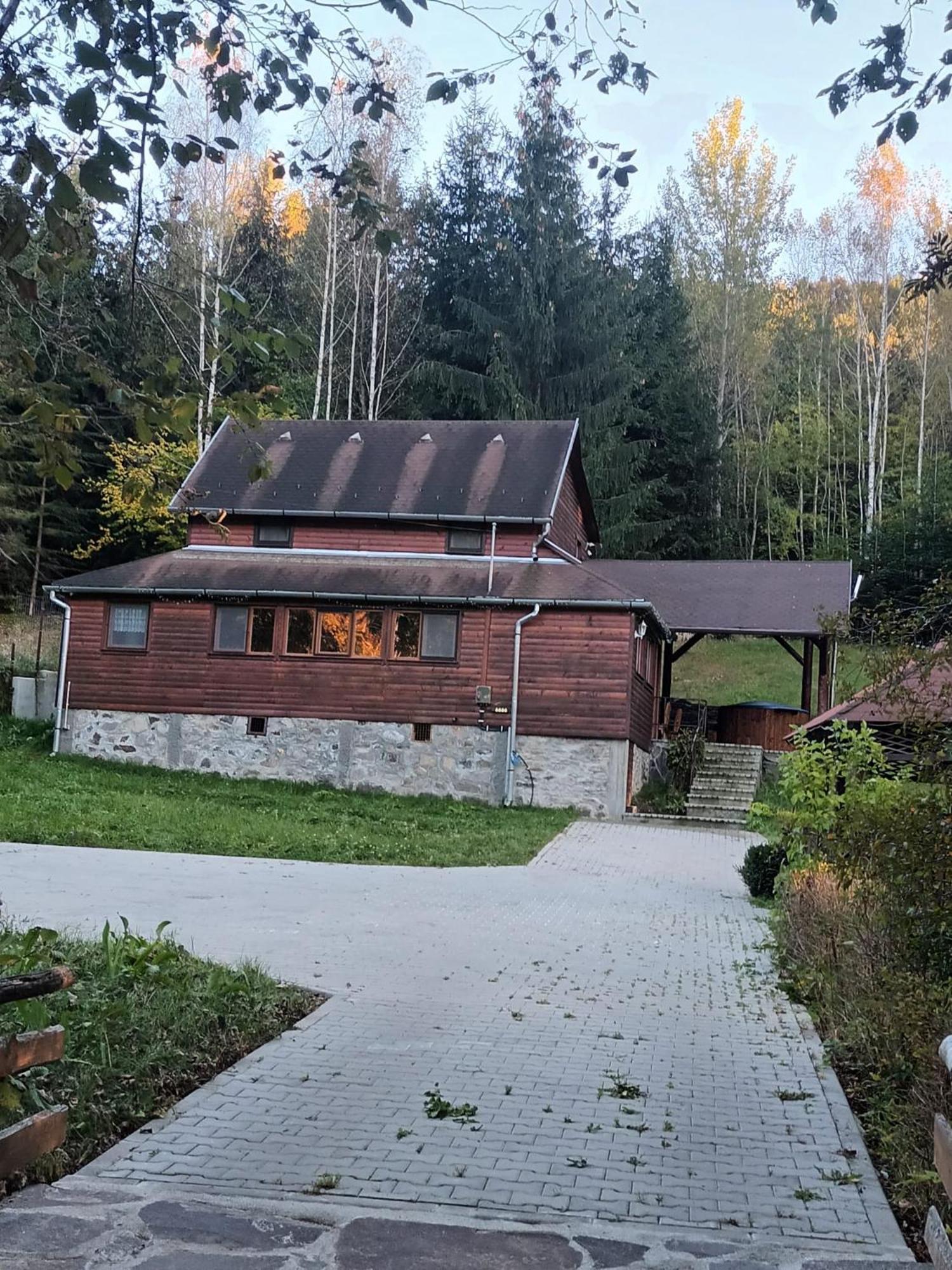 Villa Patakvoelgye Vendeghaz Izvoare  Exterior foto