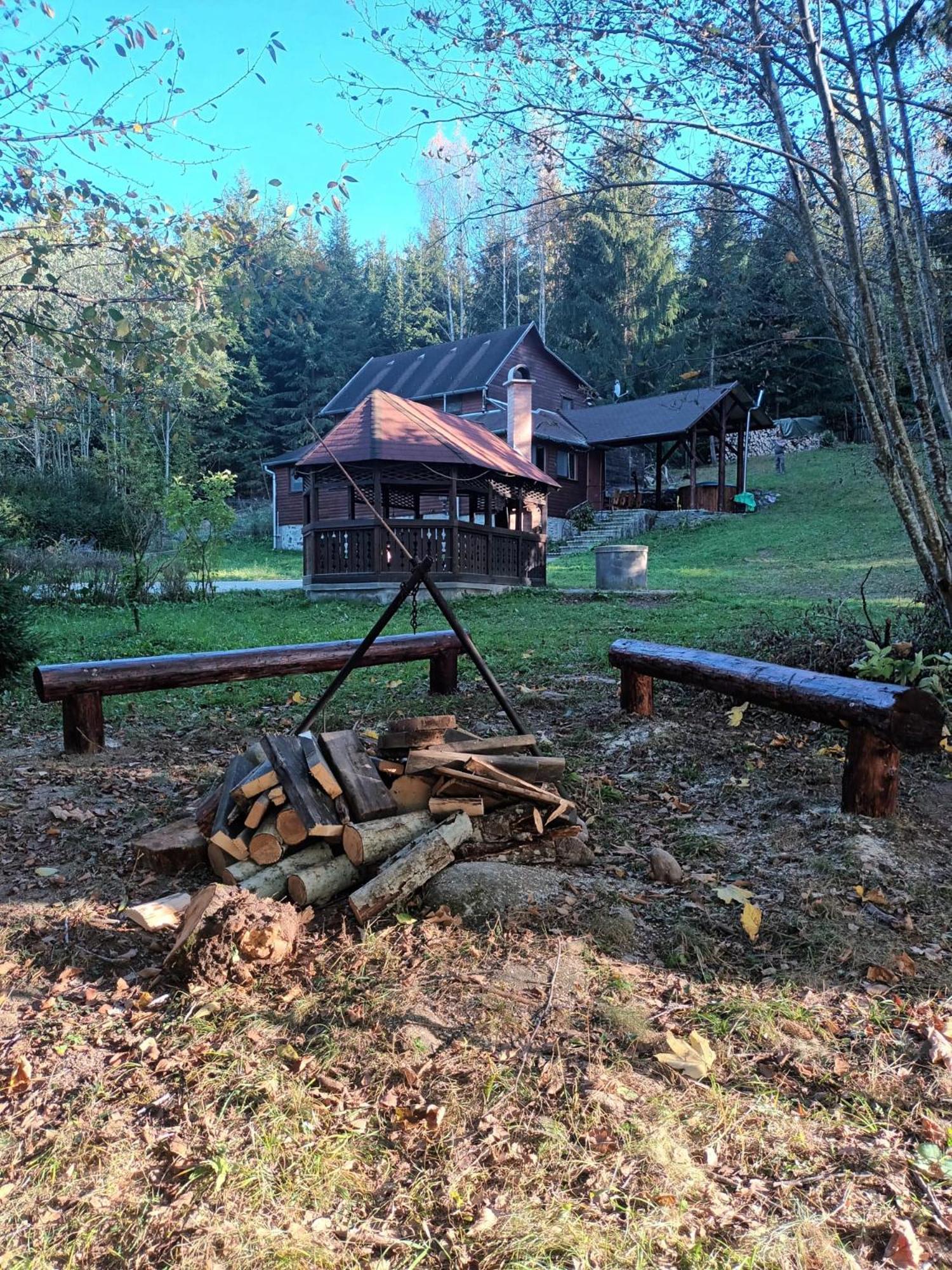 Villa Patakvoelgye Vendeghaz Izvoare  Exterior foto